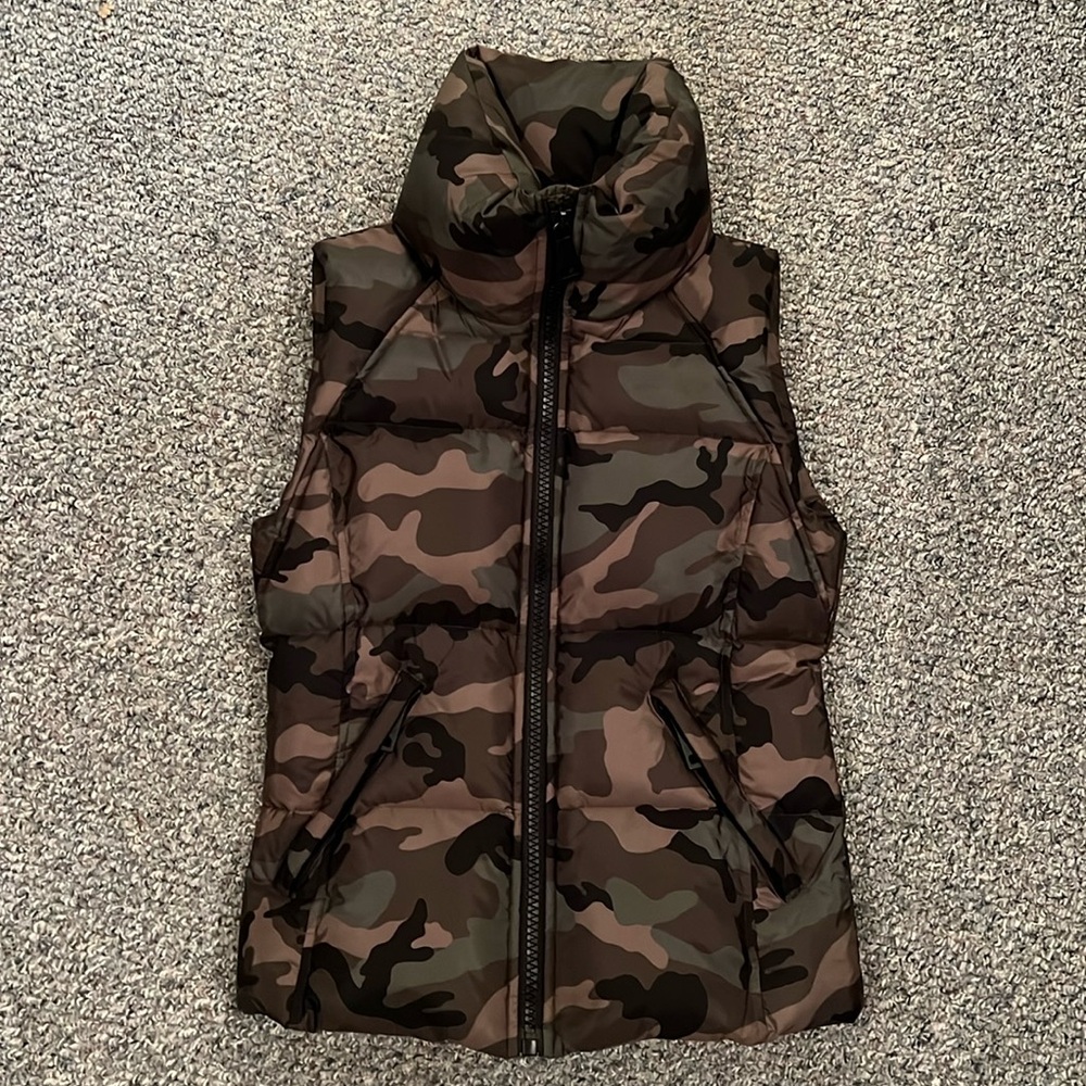 SAM camo colored vest
